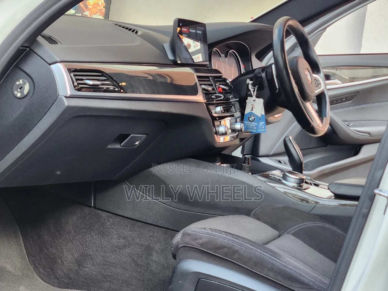BMW 523i 2017 White