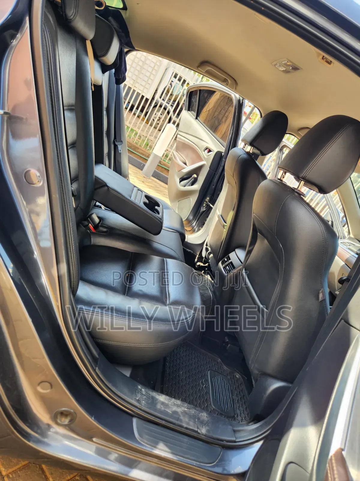 Mazda Atenza 2015 Gray