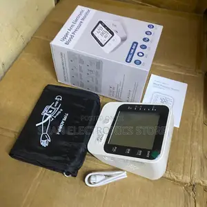 Modern LCD Display Panel Electronic B816 Blood Pressure Monitor