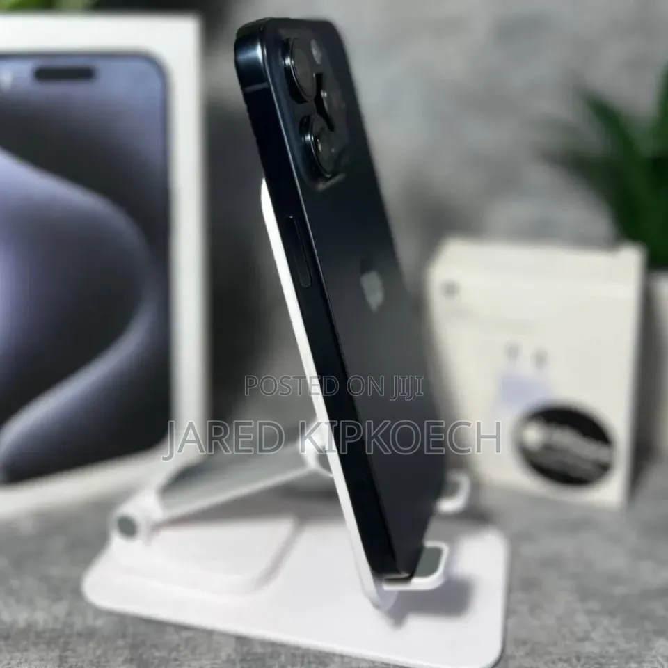 Apple iPhone 15 Pro 128 GB Blue