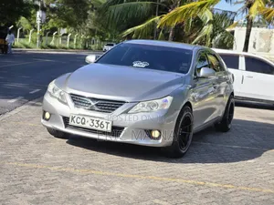 Toyota Mark X 2012 Gray