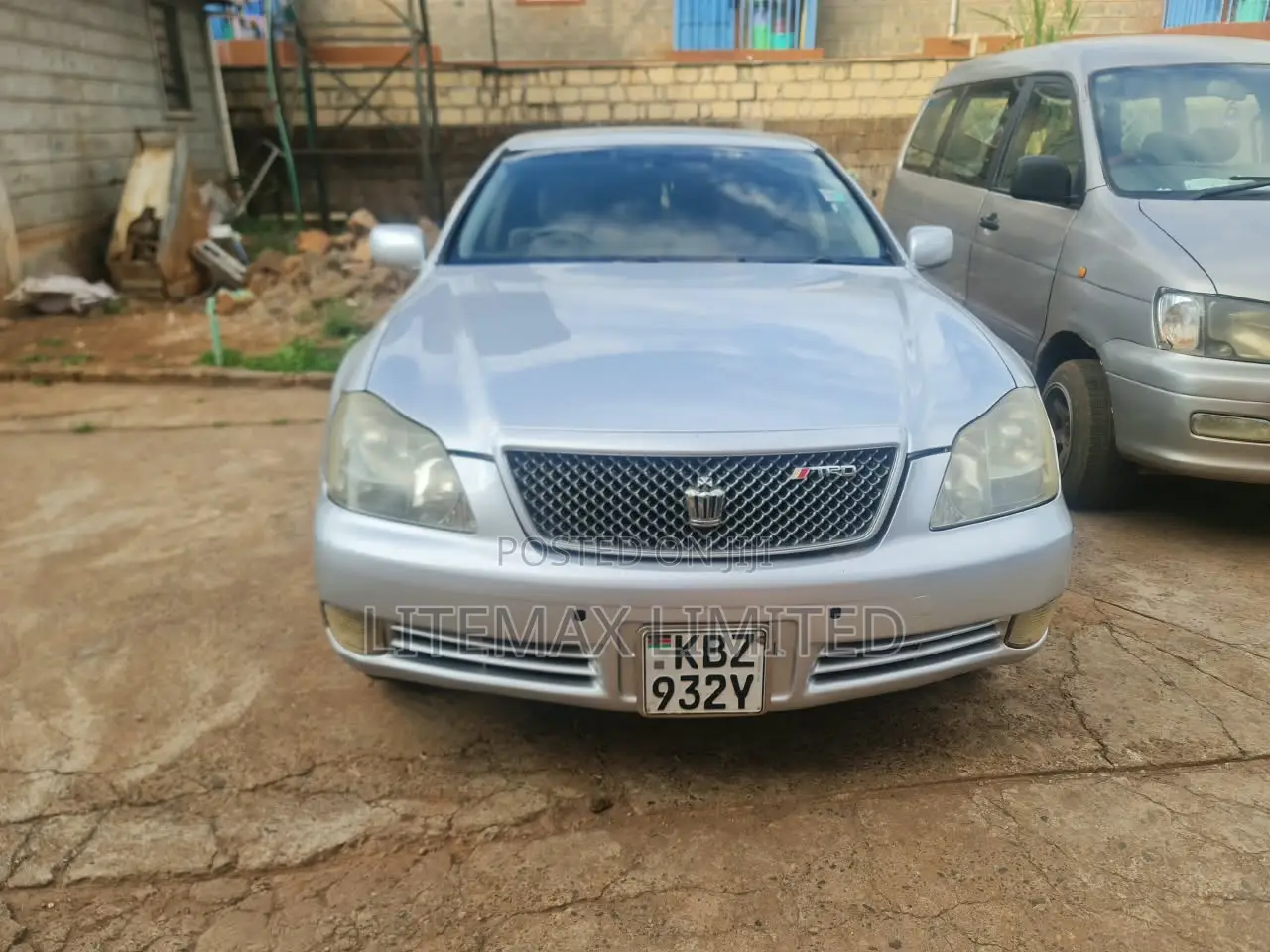 Toyota Crown 2016 Gray
