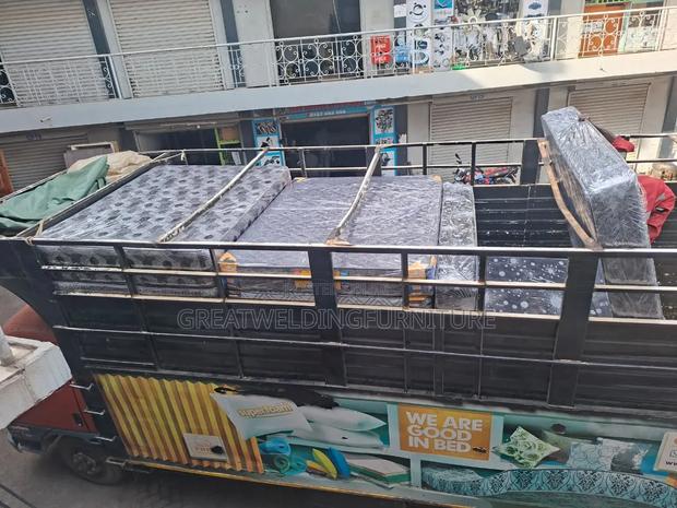 High-Density Foam Mattress With a Patterned Fabric Cover 5 by 6