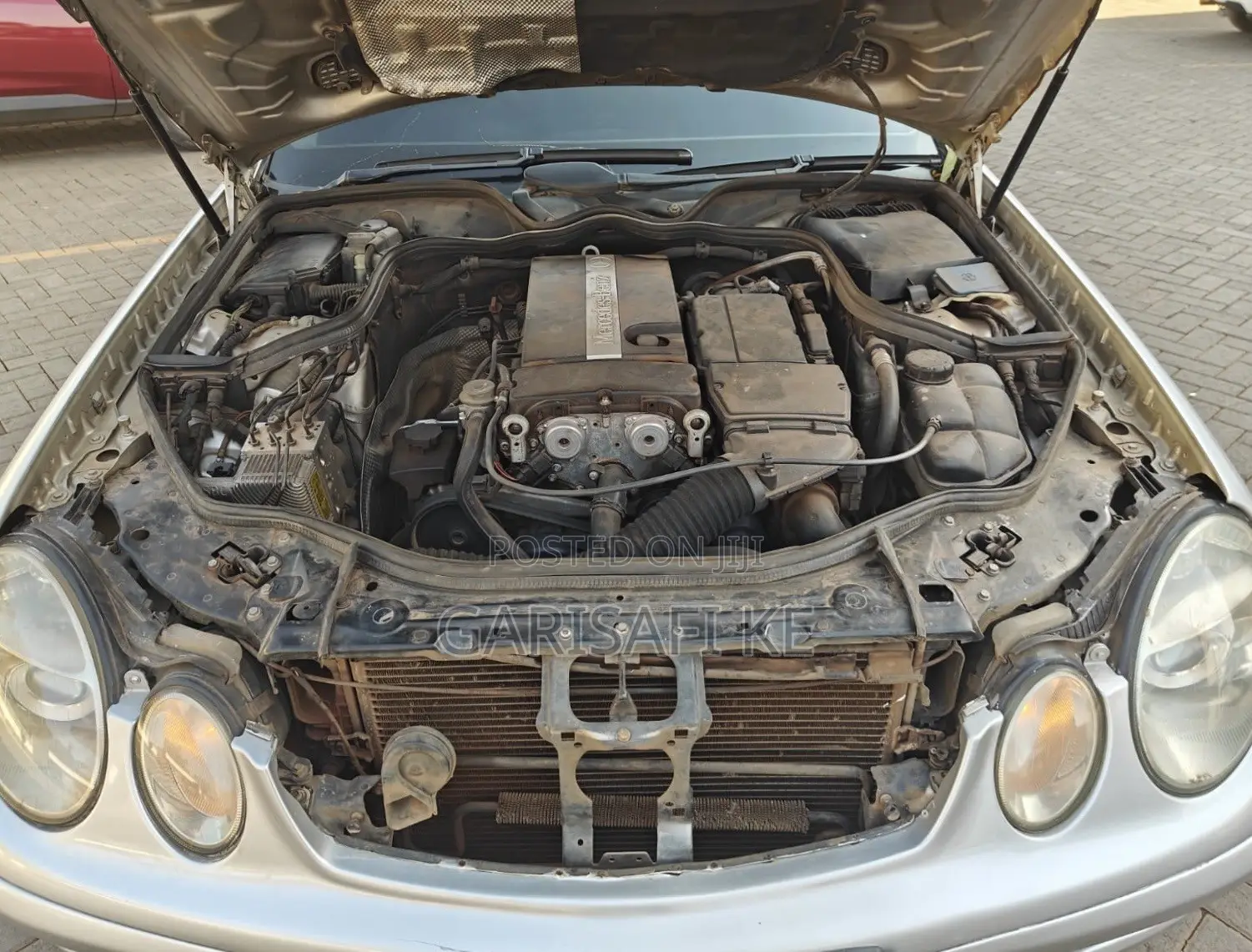 Mercedes-Benz E200 2004 Silver