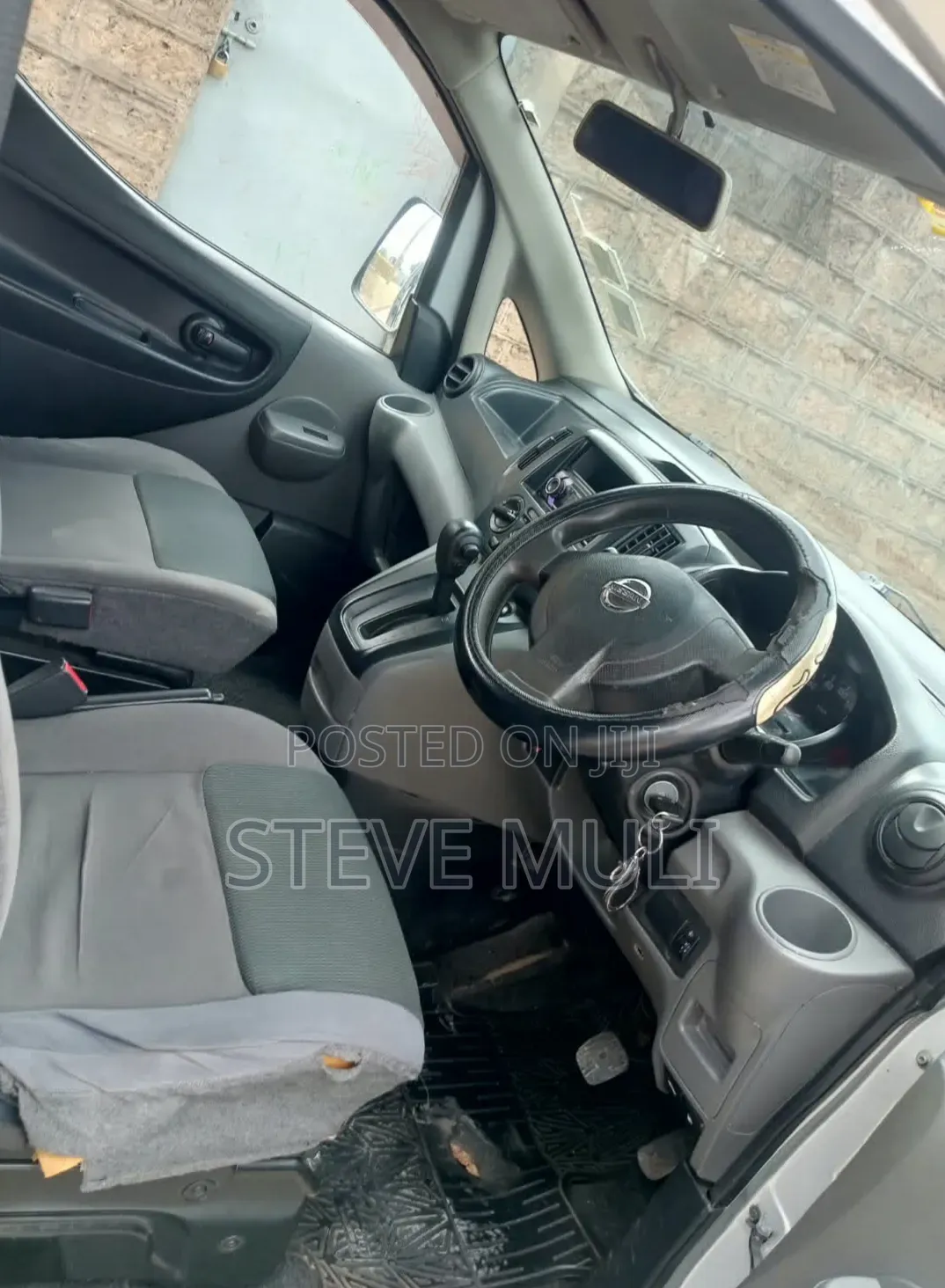 Nissan NP200 2014 Silver