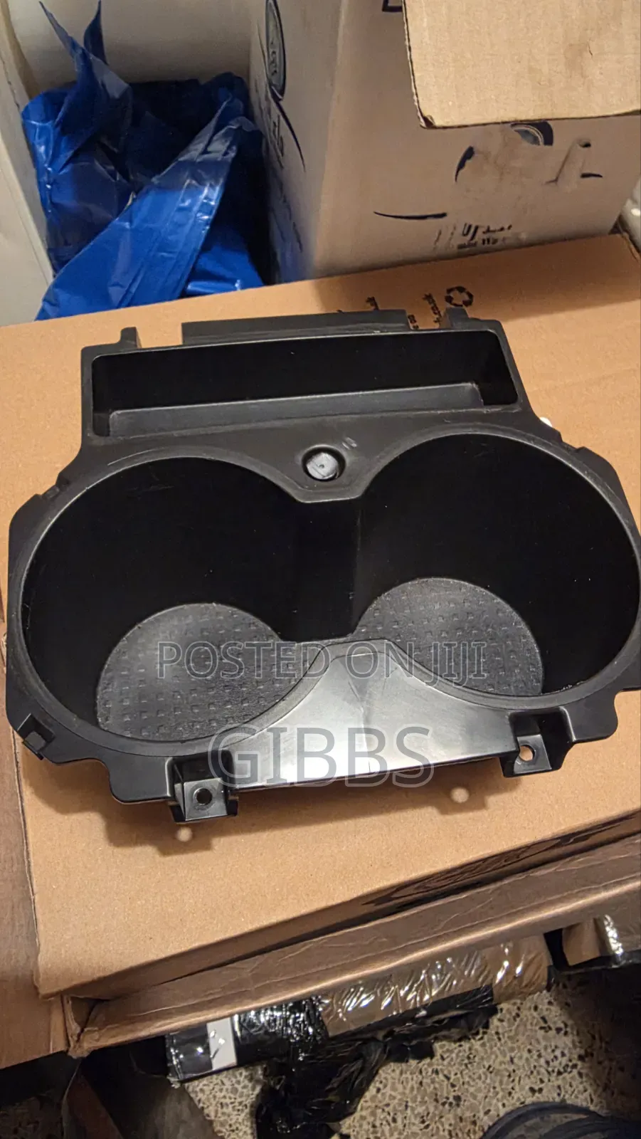 Mitsubishi Pajero Original Cup Holder Panel