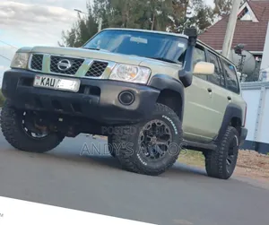 Nissan Patrol 2006 Pearl