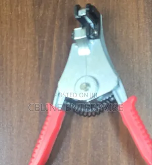 Automatic Wire Stripping Tool for Electricians
