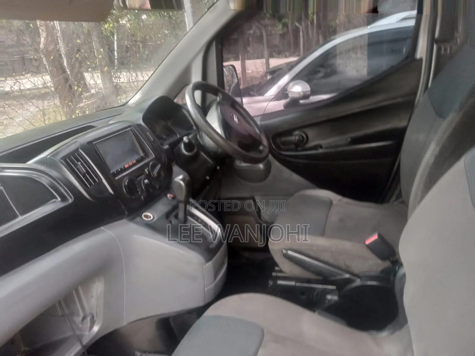 Nissan NV1500 2013 Silver