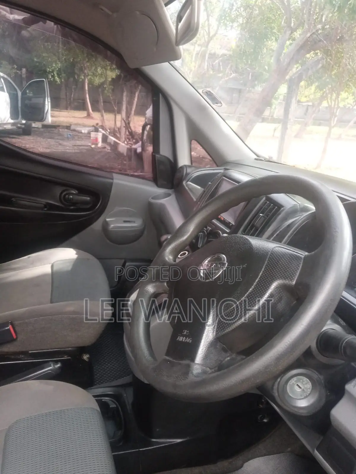 Nissan NV1500 2013 Silver