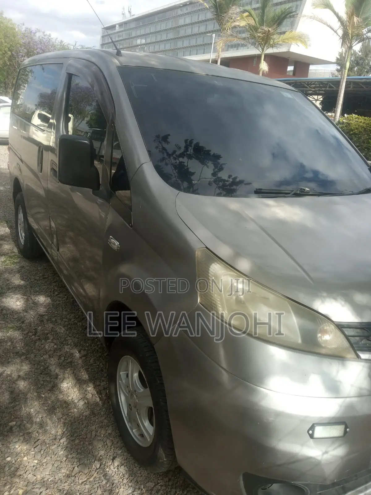 Nissan NV1500 2013 Silver