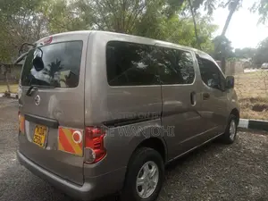 Nissan NV1500 2013 Silver