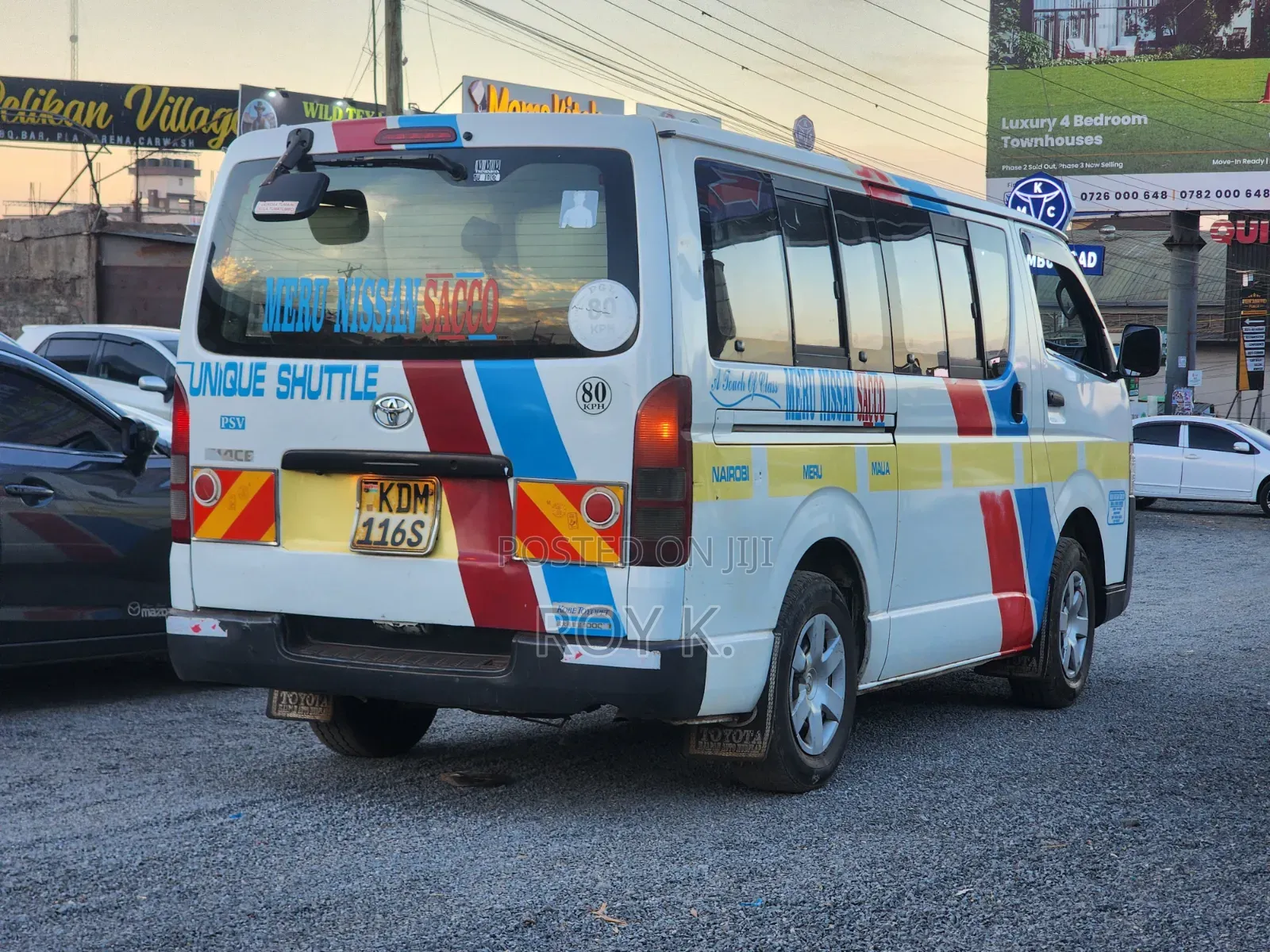 Toyota HiAce 2016 White