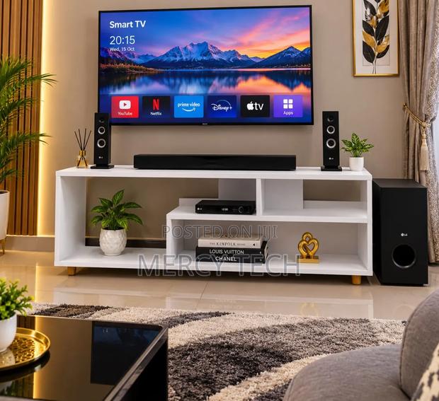 Modern Mexico TV Stand (White) - main view