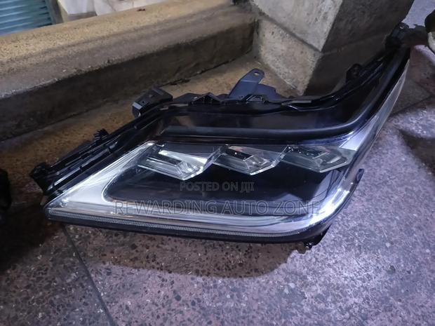 Lexus LX 450 Headlight. - thumbnail 2