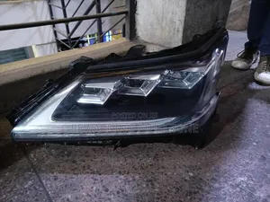 Lexus LX 450 Headlight.