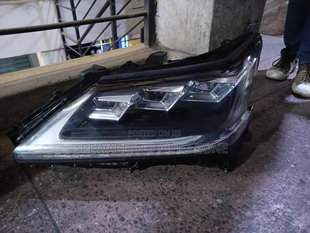 Lexus LX 450 Headlight. - thumbnail 3