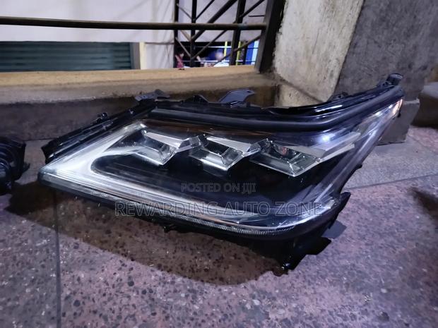 Lexus LX 450 Headlight. - thumbnail 4