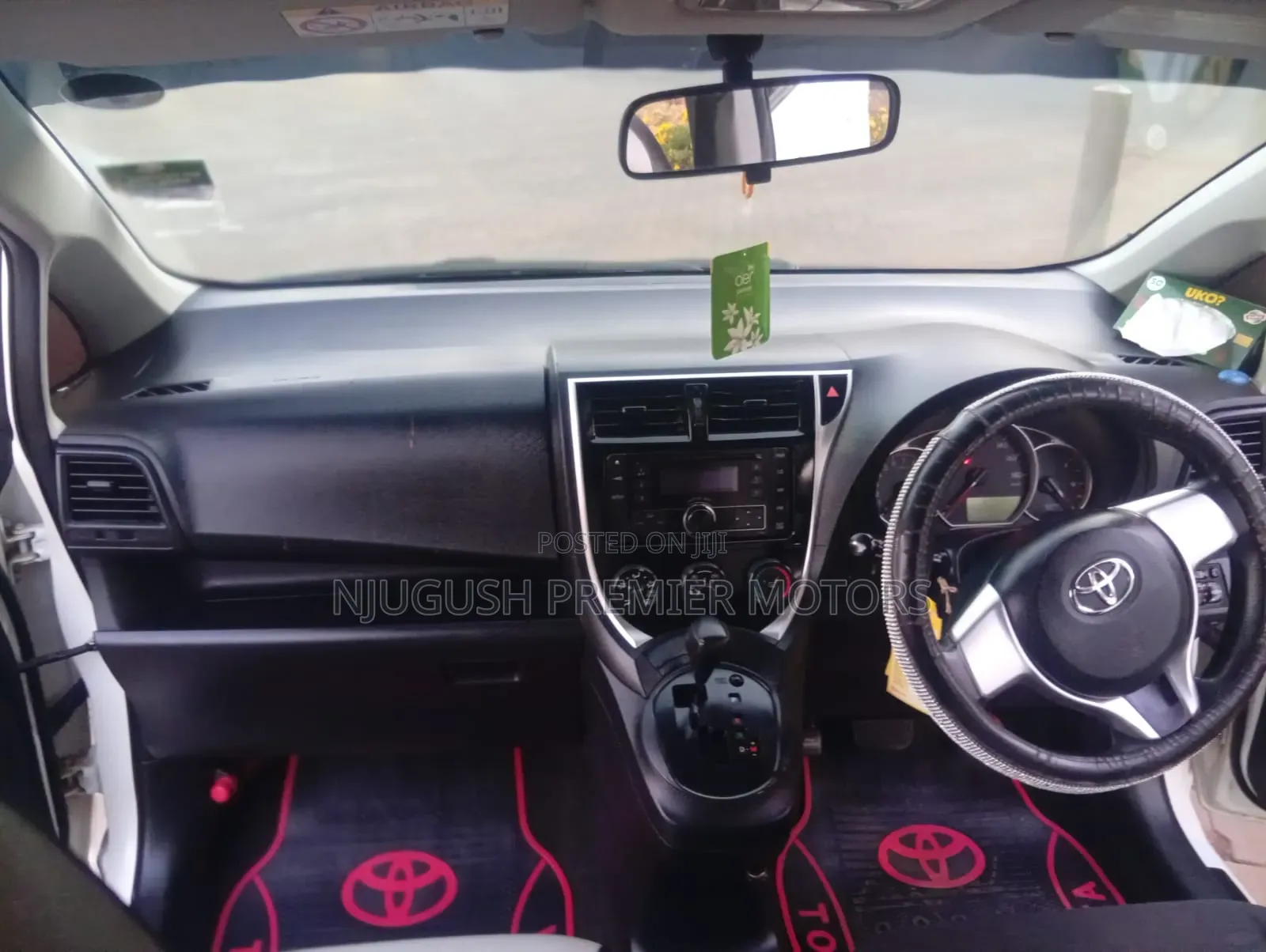 Toyota Ractis 2015 White