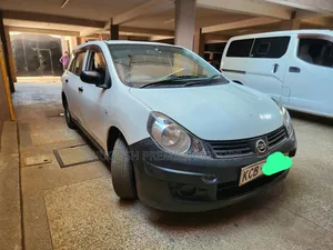 Nissan Advan 2008 White