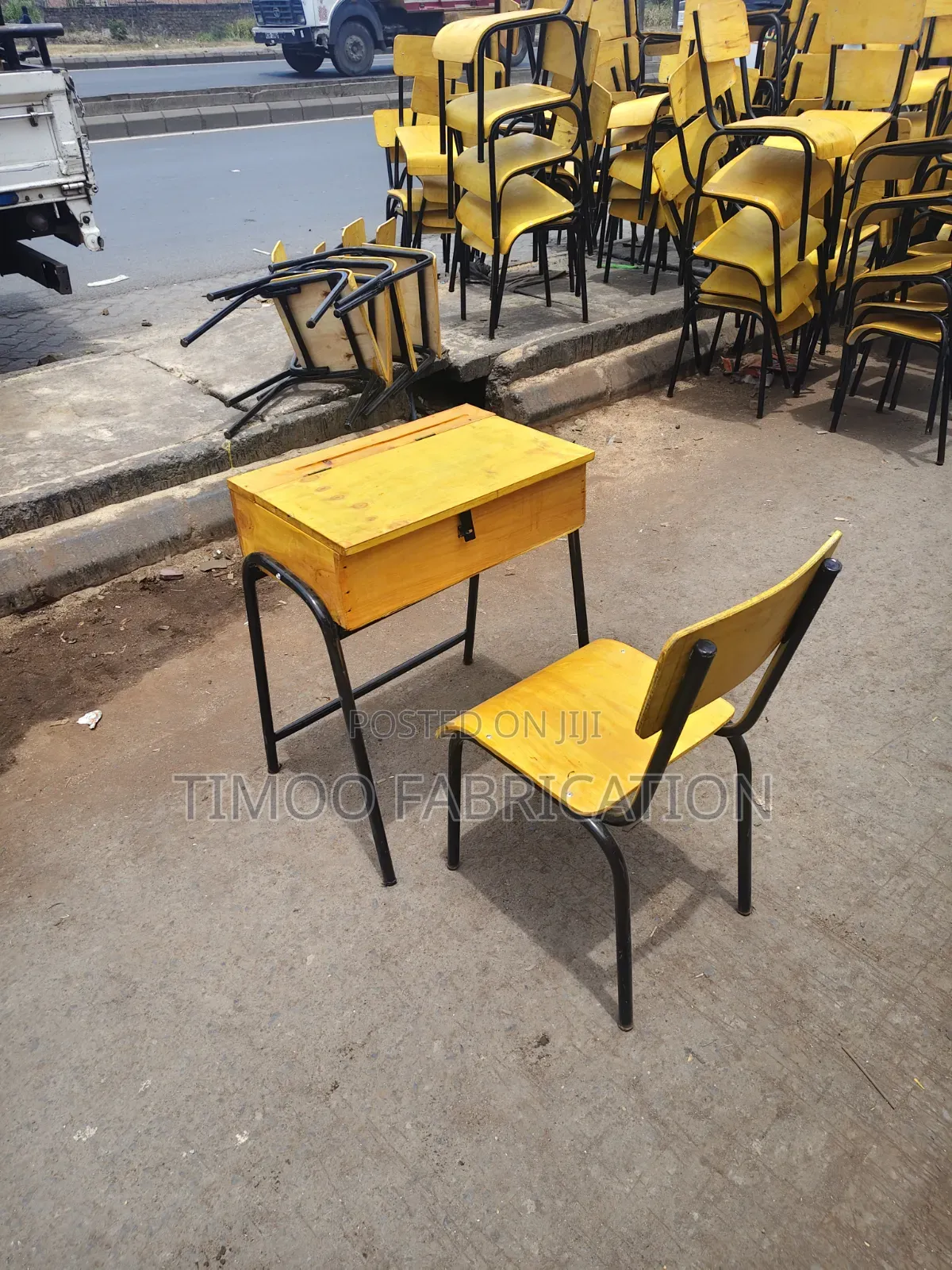 Study School Table and Chairs