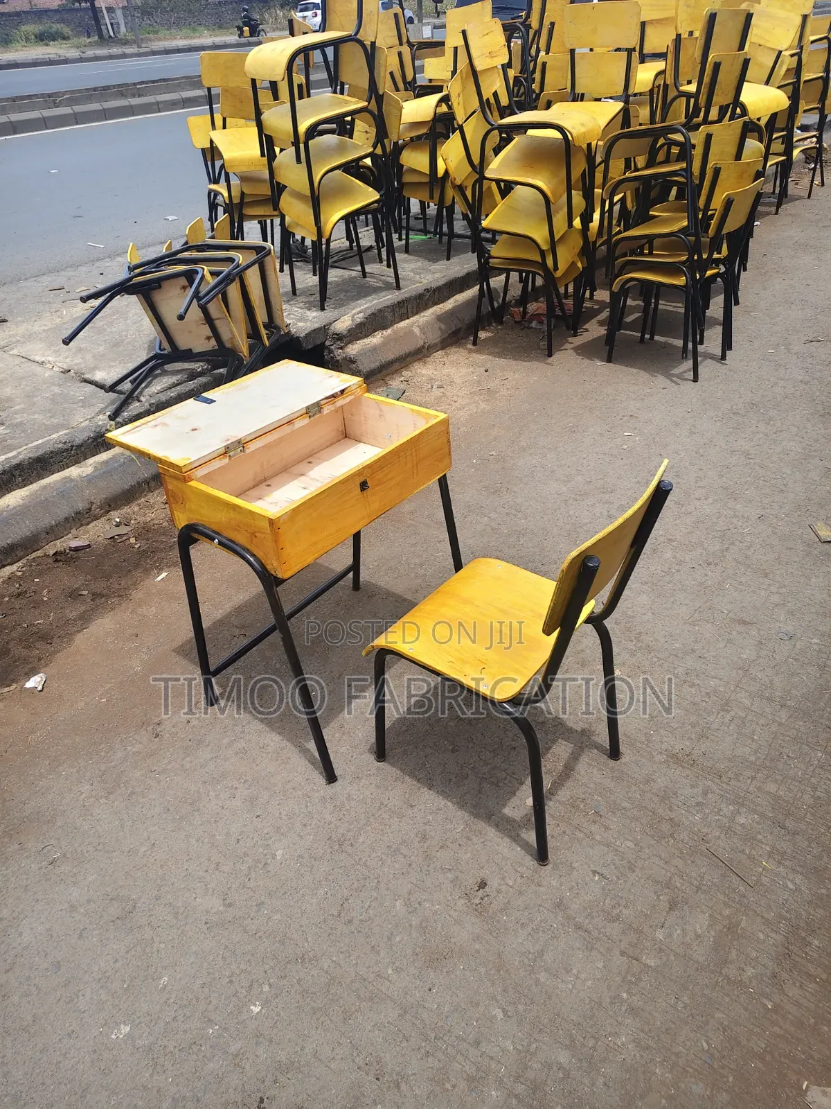 Study School Table and Chairs