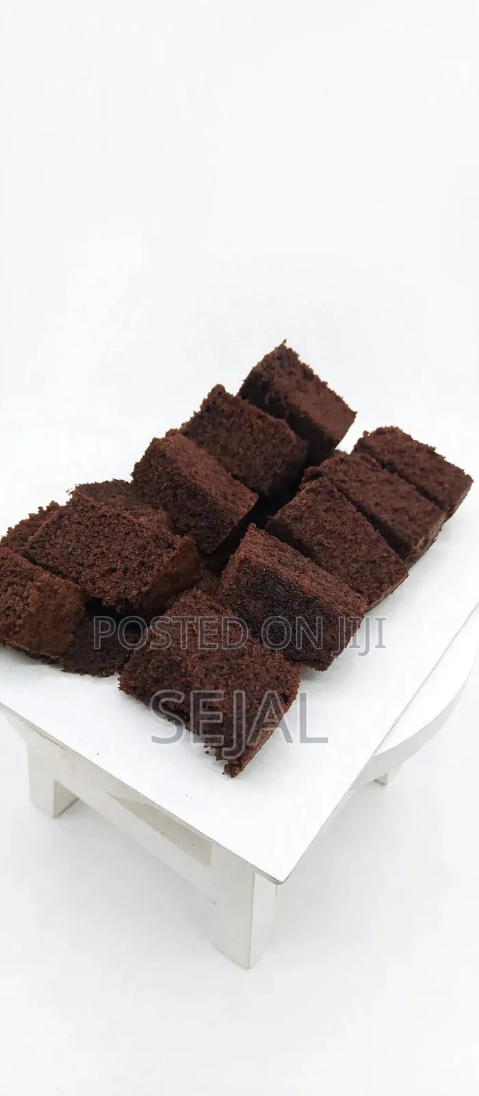 Chocolate Tea Cake - Cut Pieces | No Cream | Soft & Moist