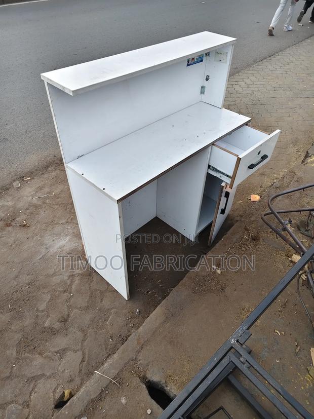 Reception Table With Running Drawer - main view