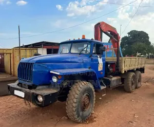 Ex-Russia Crane Truck