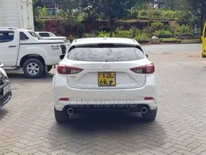 Mazda Axela 2016 White
