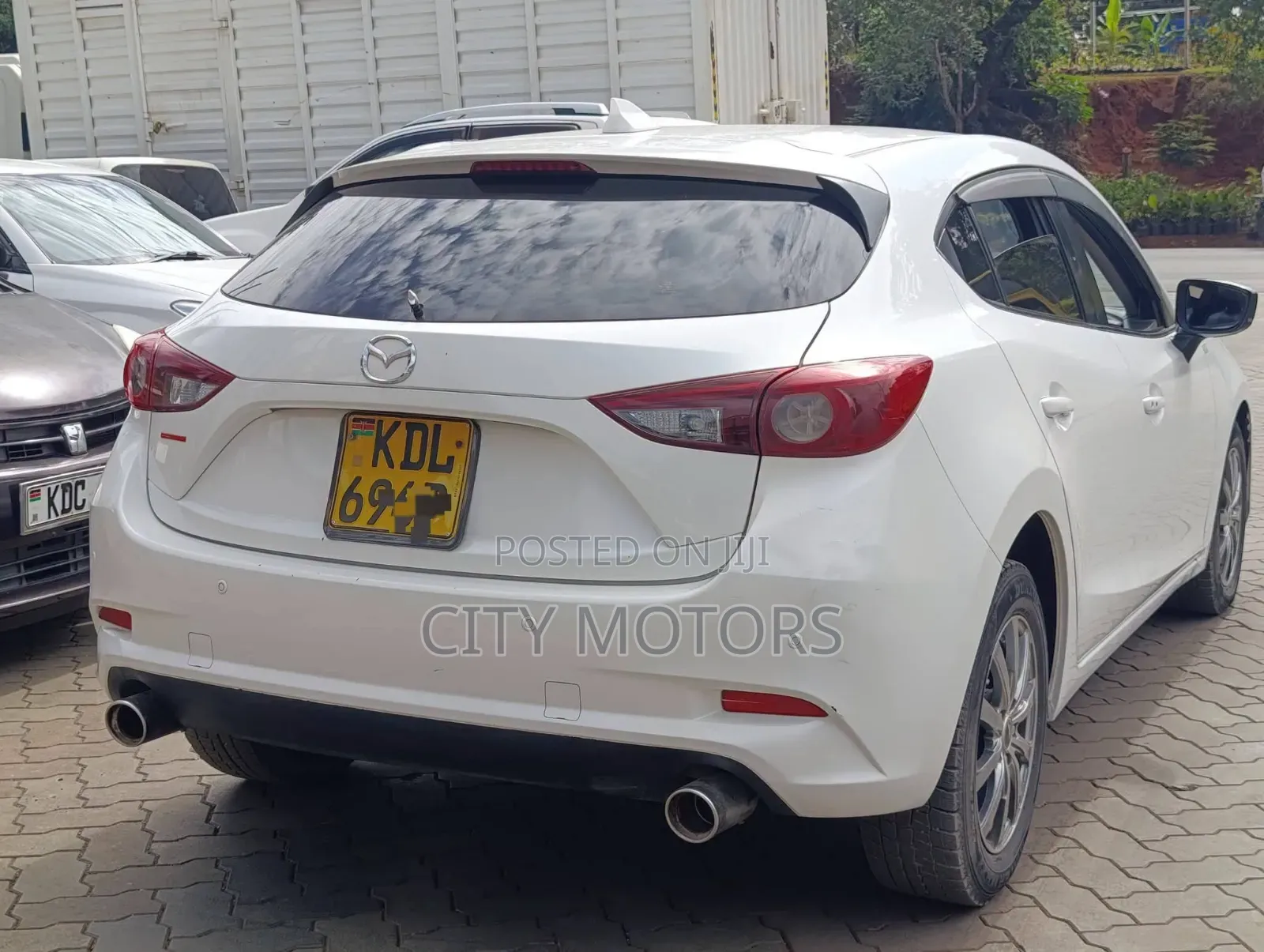 Mazda Axela 2016 White