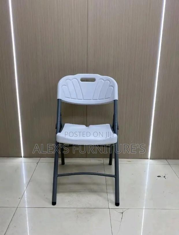 Plastic Foldable Chairs - thumbnail 2
