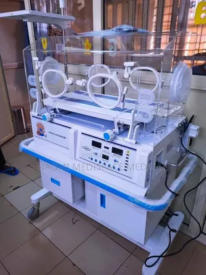 Controlled Temperature Infant Incubator