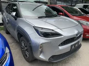 Toyota Yaris Cross 1.5 Hybrid FWD 2020 Ivory