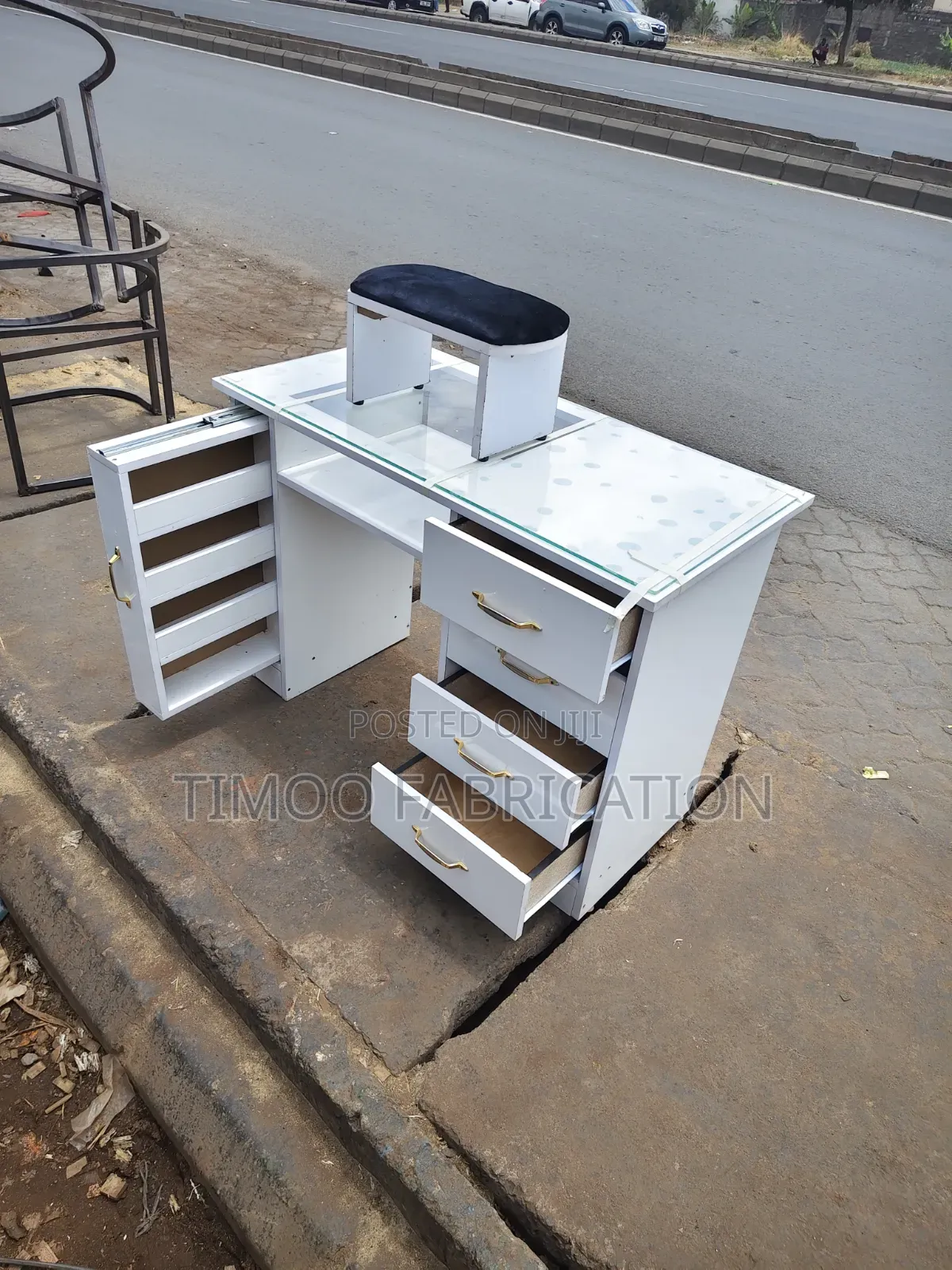 Manicure Sliding Drawers Table and Shelf