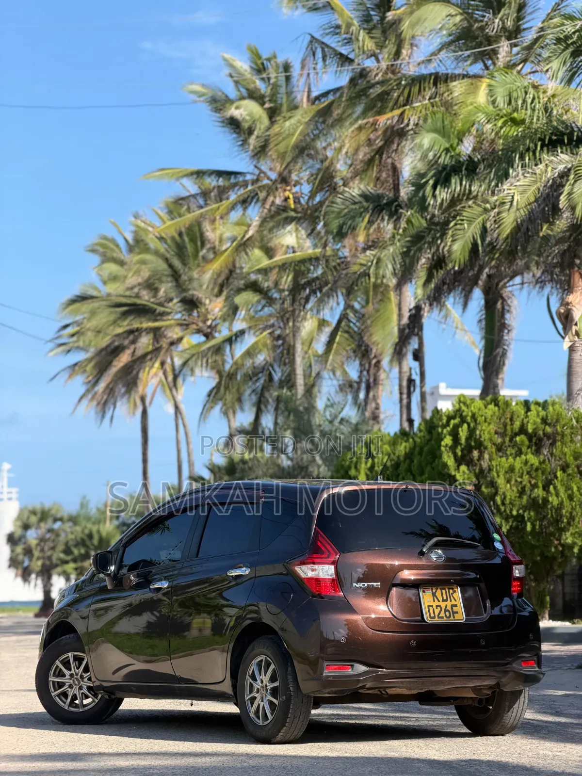 Nissan Note 2017 Brown