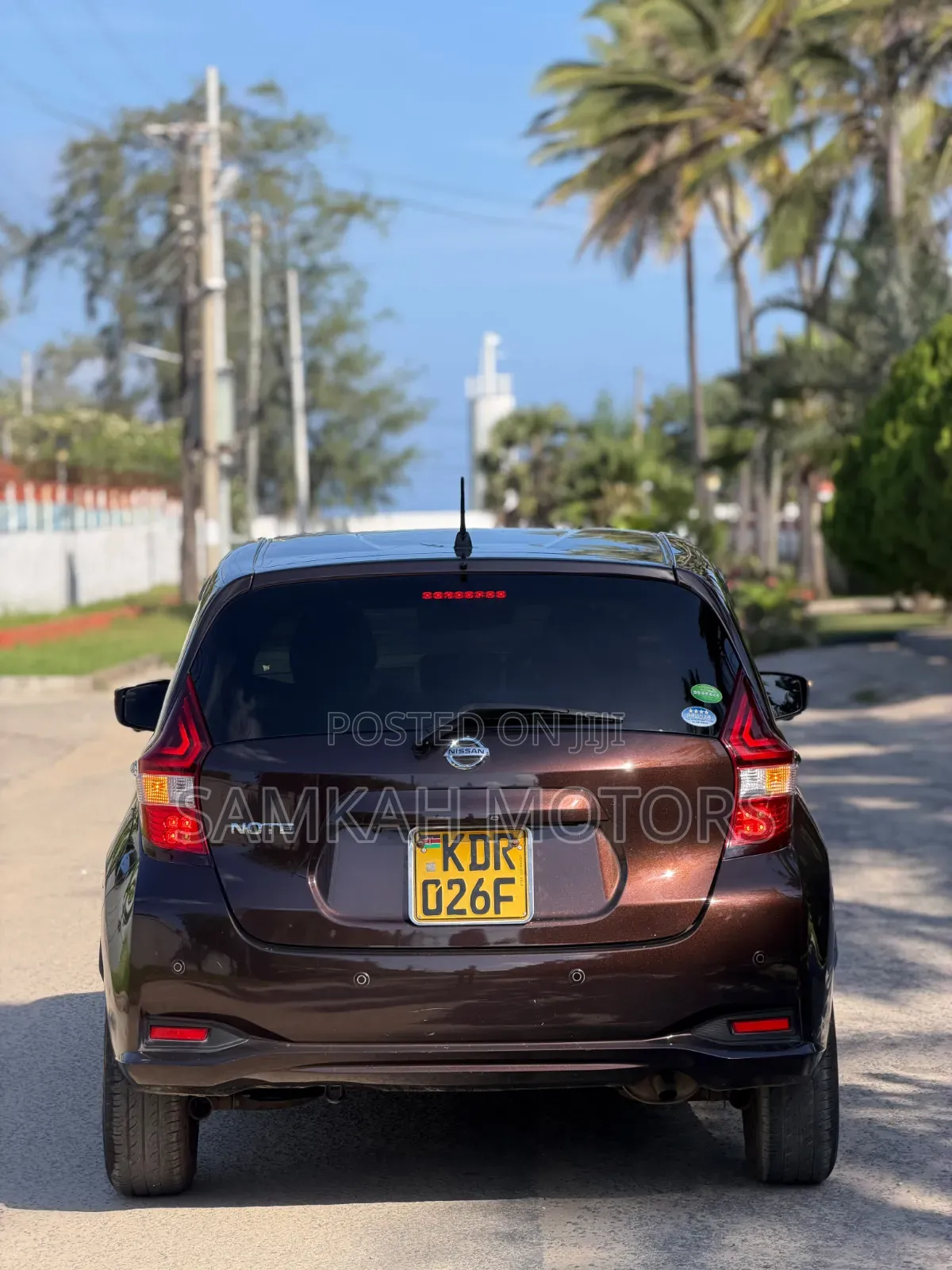 Nissan Note 2017 Brown
