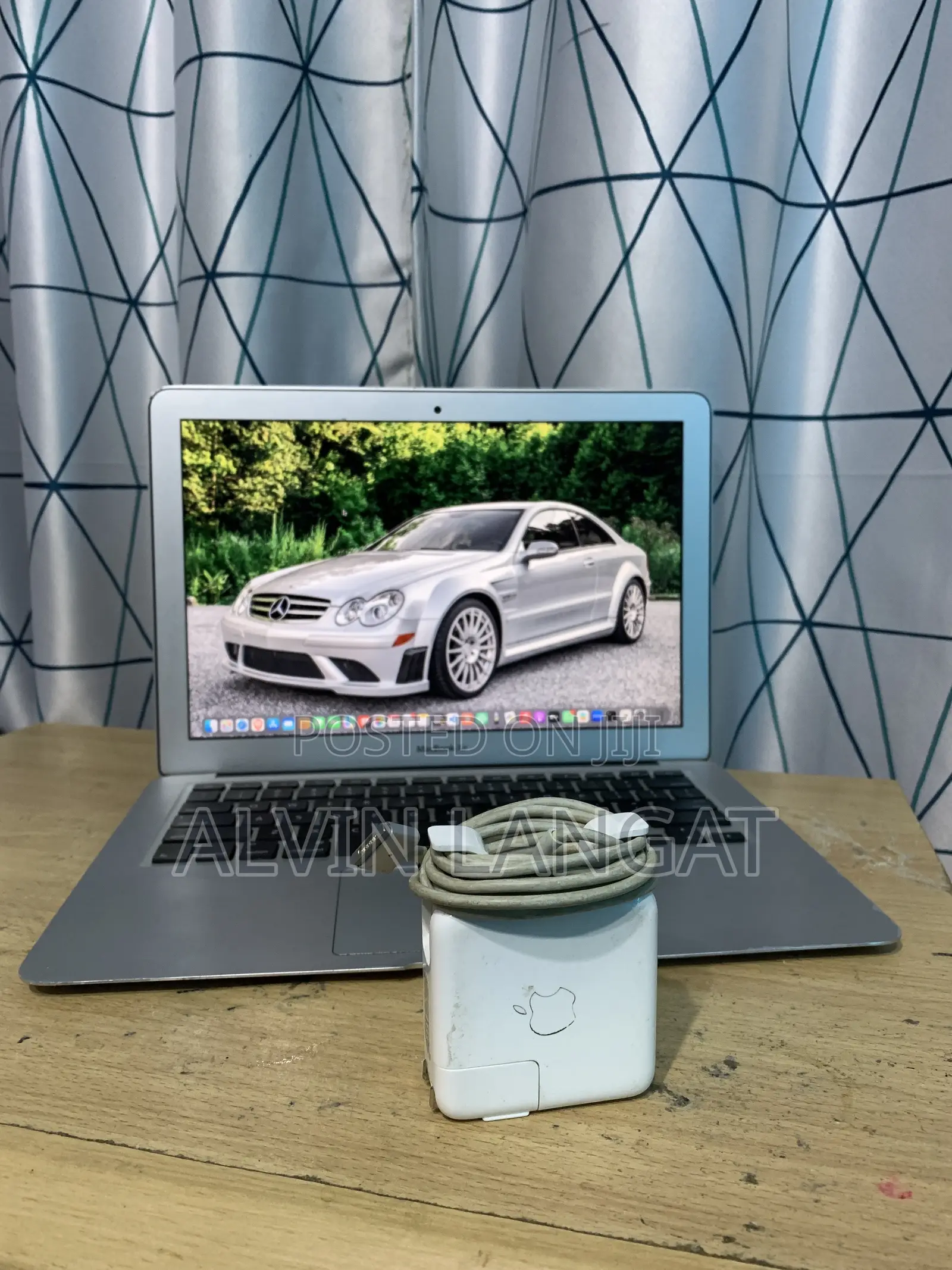 Laptop Apple MacBook 2015 8GB Intel Core i5 SSD 128GB