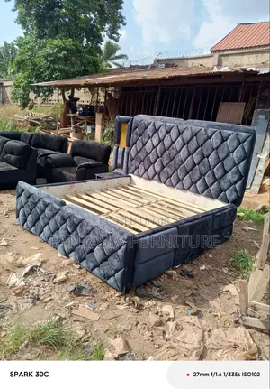 5 by 6 Dark Grey Bed