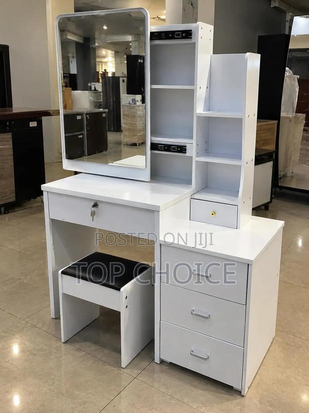 Dressing Table With Sliding Glass Mirror - thumbnail 2