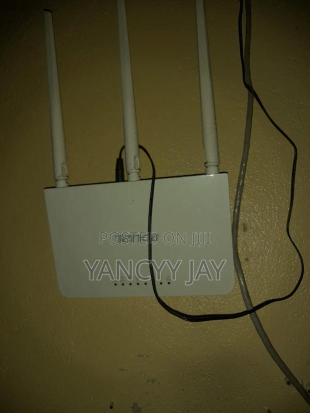 Tenda Router - main view