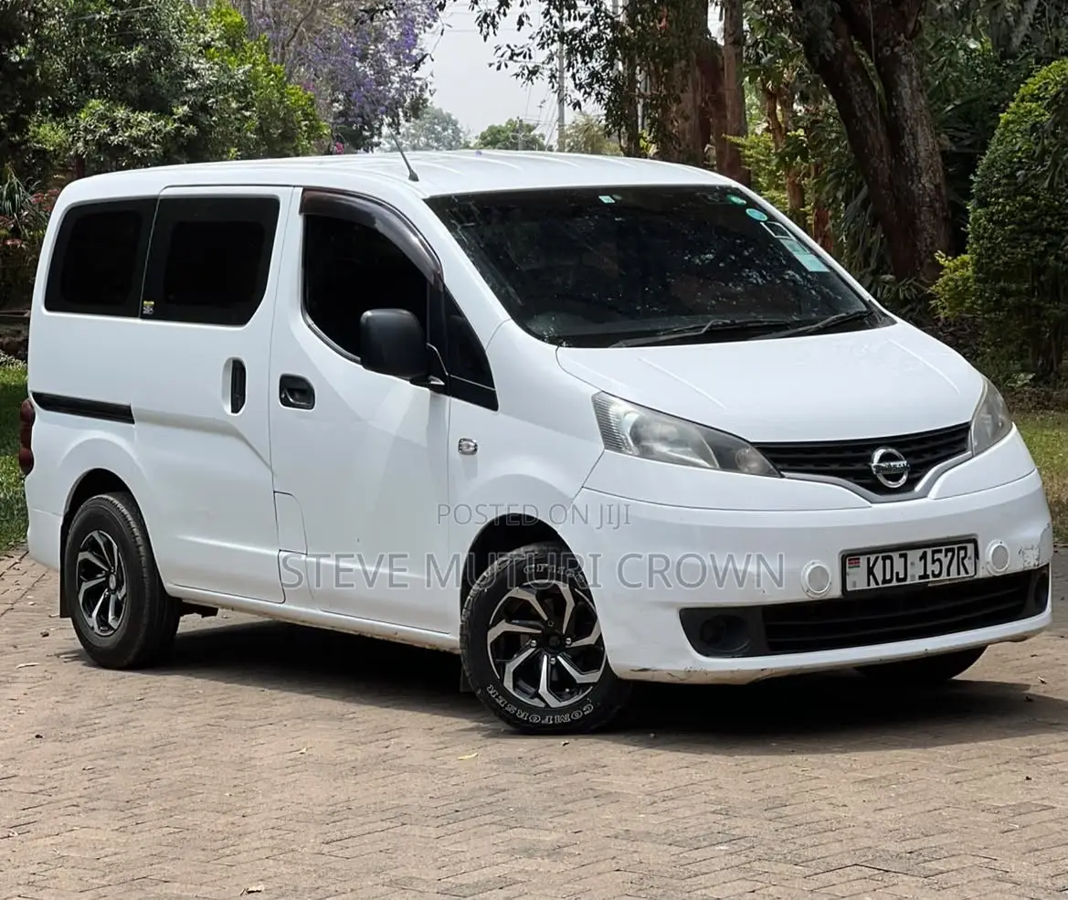 Nissan NV200 2015 White