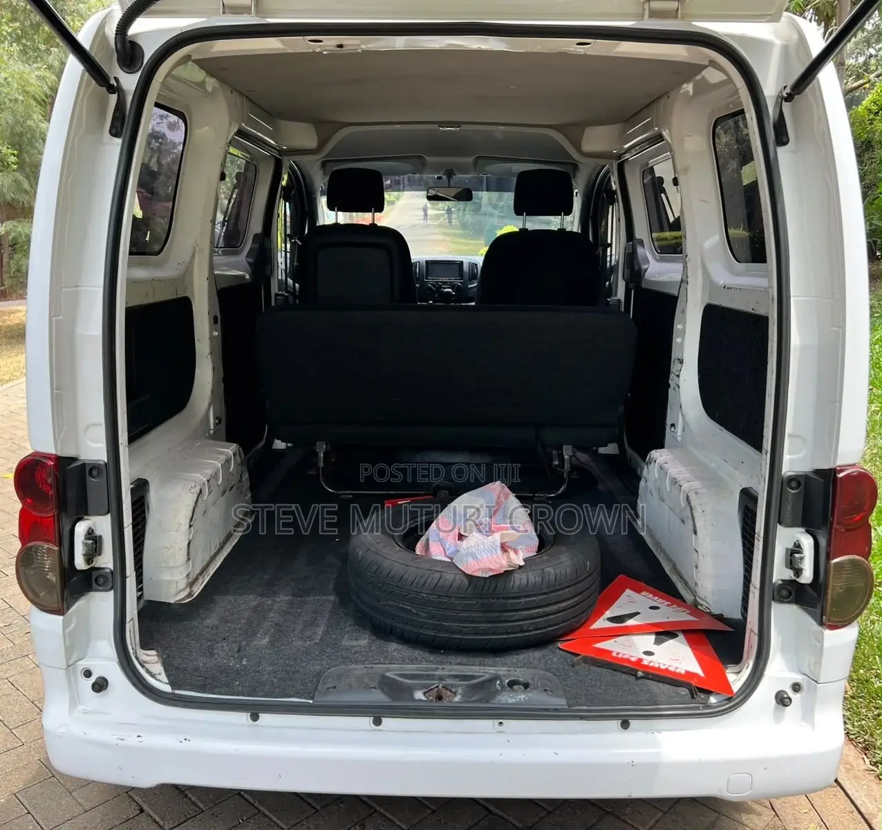 Nissan NV200 2015 White