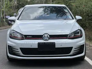 Volkswagen Golf GTI 2014 White