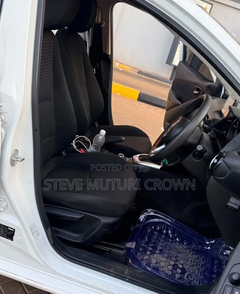 Mazda Demio 2018 Pearl