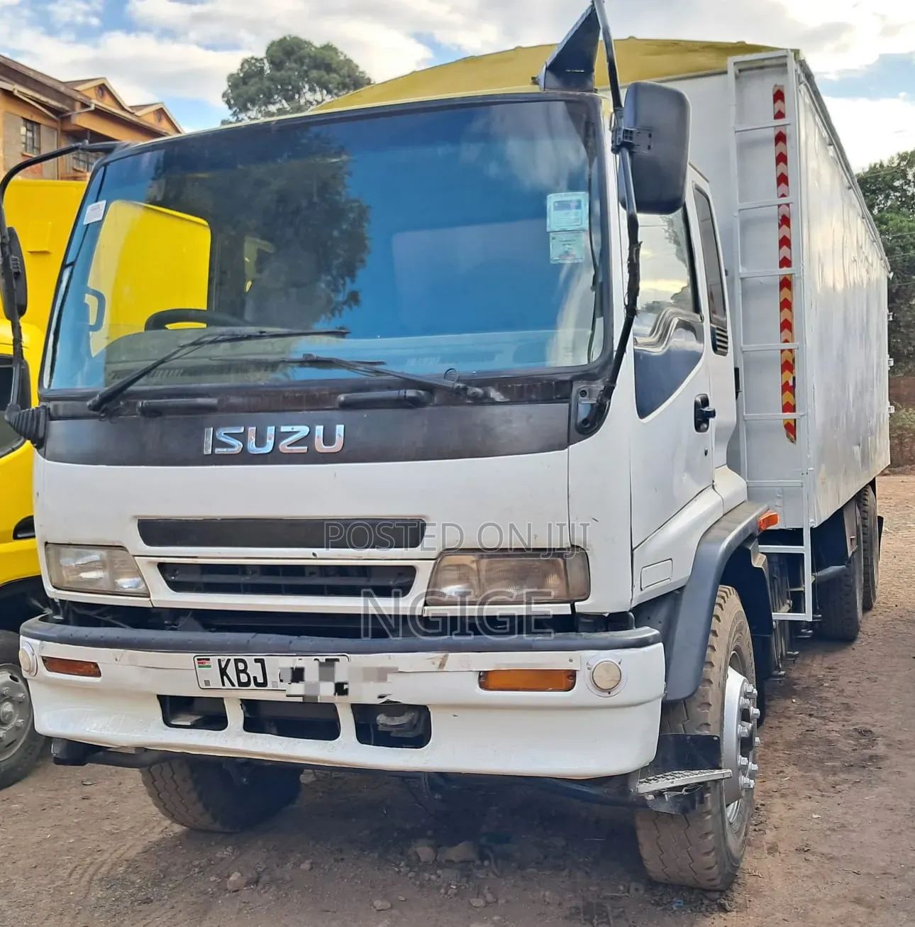 Isuzu FVZ Clossed