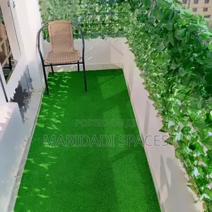 Green Grass Carpet -Realistic Artificial Lawn Carpet for Balcony