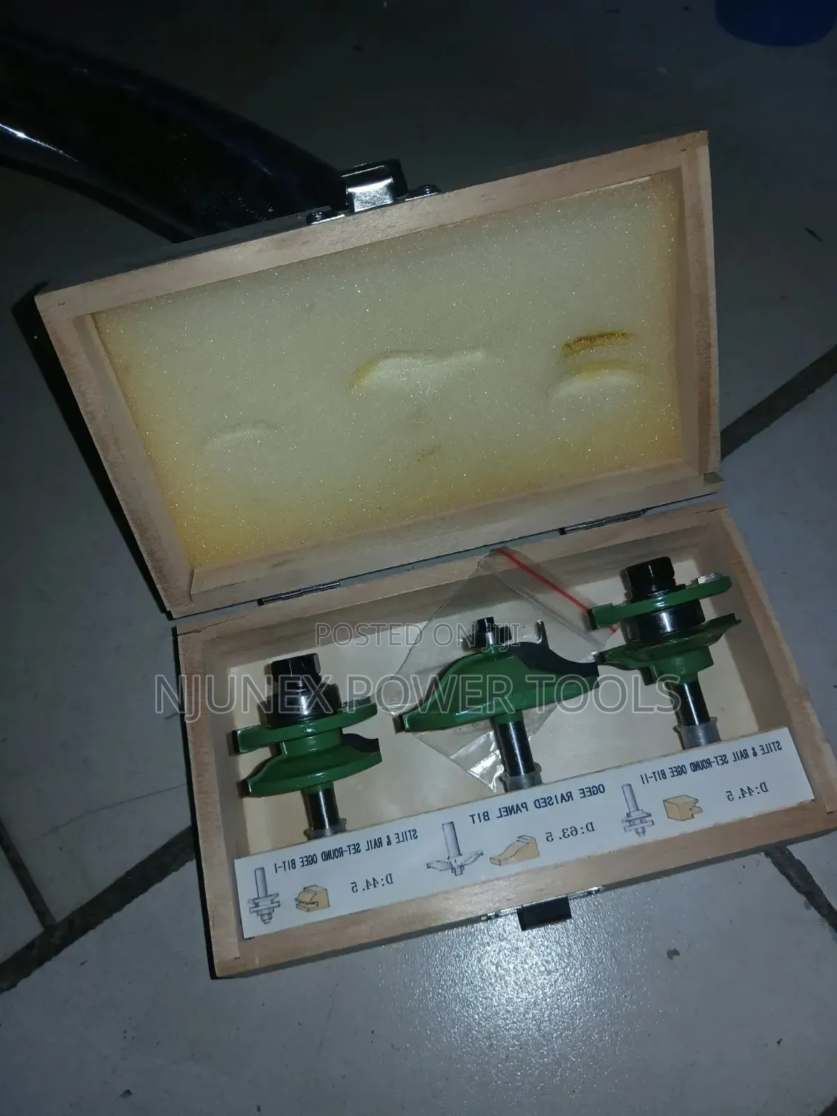 3-Piece Ogee Rail and Stile Cabinet Door Router Bit Set