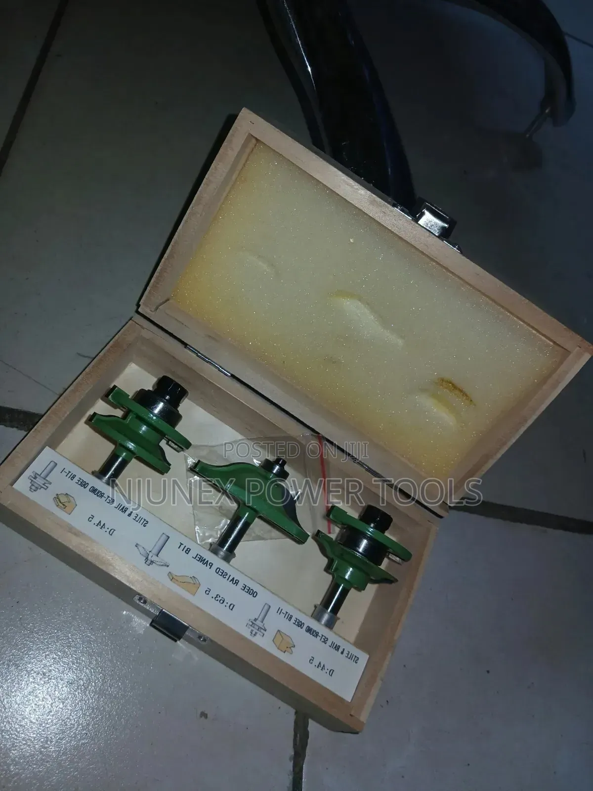 3-Piece Ogee Rail and Stile Cabinet Door Router Bit Set
