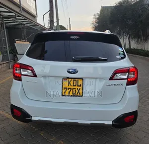 Subaru Outback 2016 White